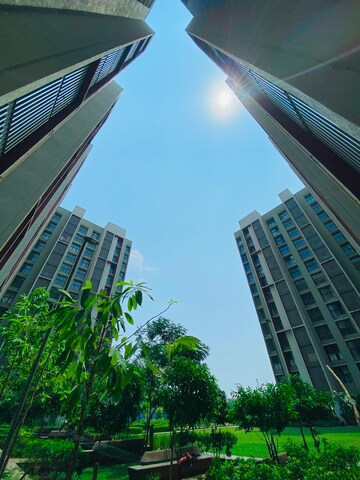 2 BHK Apartment For Rent in Lodha Palava City Lakeshore Greens, Dombivli East