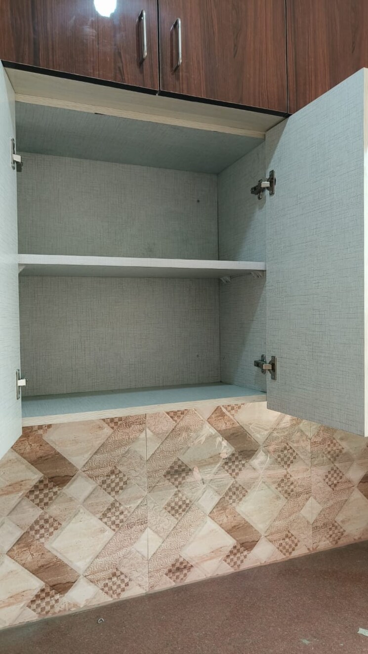 Room, amrapali-golf-homes 2 Bedroom 835 Sq.Ft. Apartment In Sector 4 Greater Noida Greater Noida 8053230