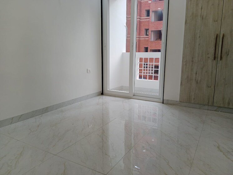 Bathroom, sector 7 dwarka 3 Bedroom 1450 Sq.Ft. Apartment In Sector 7 Dwarka Delhi 8053259