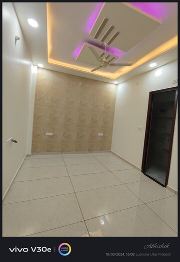 Bathroom in 3 BHK Villa at Jankipuram – for Sale