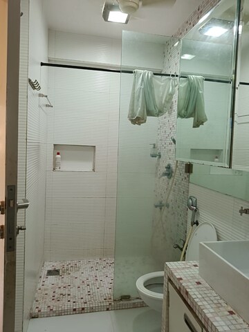 Bathroom in 3 BHK Apartment at Lokhandwala Harmony, Worli – for Rent