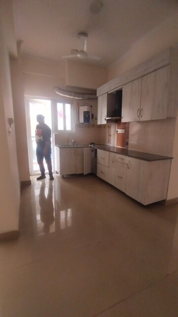 2 BHK Apartment For Rent in Aims Golf City, Sector 75