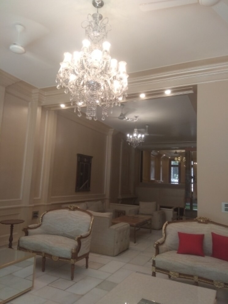 Living Room, maharani bagh 6 Bedroom 1880 Sq.Yd. Independent House In Maharani Bagh Delhi 8053401