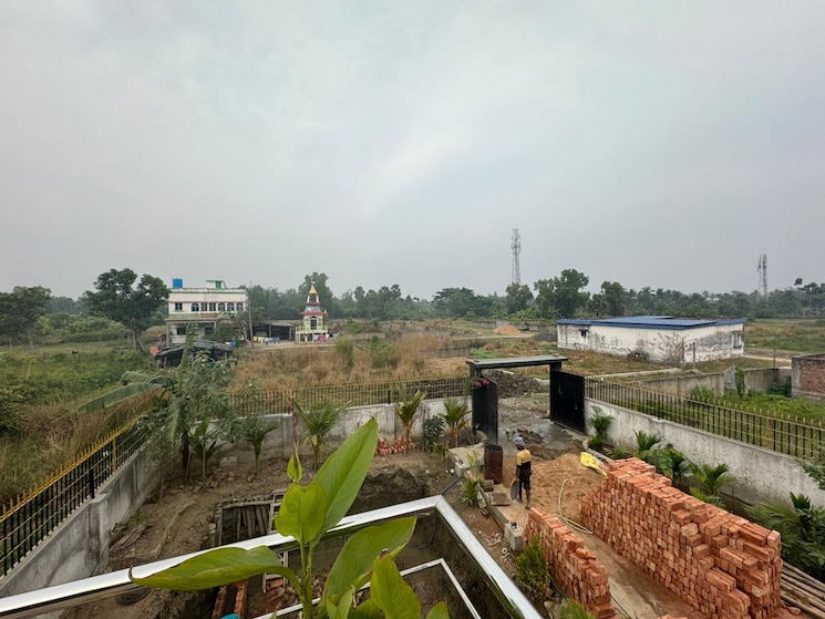 Listing Cover Image