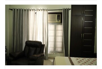 Bedroom in 3.5 BHK Builder Floor at Ardee City, Sector 52 – for Sale