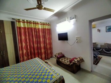 Bedroom in 4 BHK Builder Floor at Ardee City The Residency, Sector 52 – for Sale