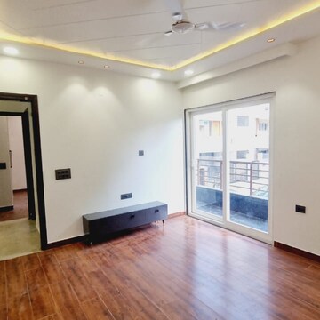 Room in 3 BHK Apartment at Birla Navya, Sector 63a – for Rent