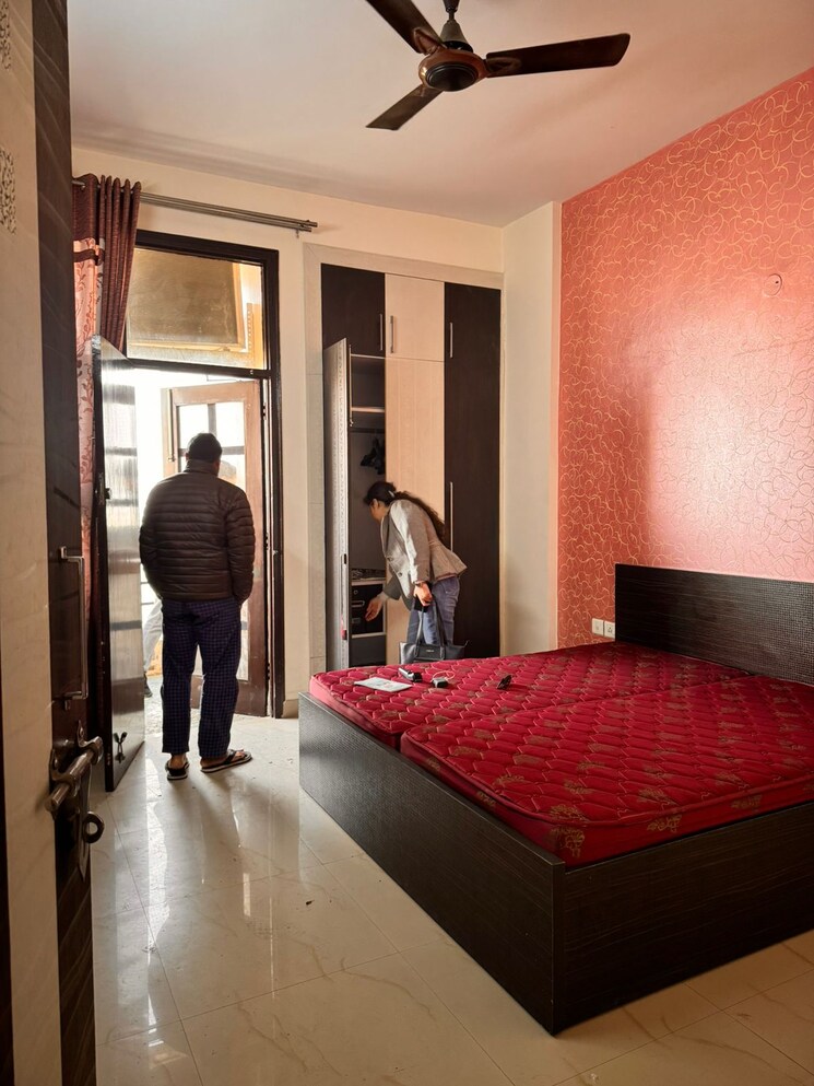 Bedroom, srs-residency 3 Bedroom 1850 Sq.Ft. Apartment In Sector 88 Faridabad 8053567