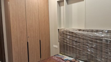 Room in 2 BHK Apartment at Ameya One, Sector 42 – for Rent