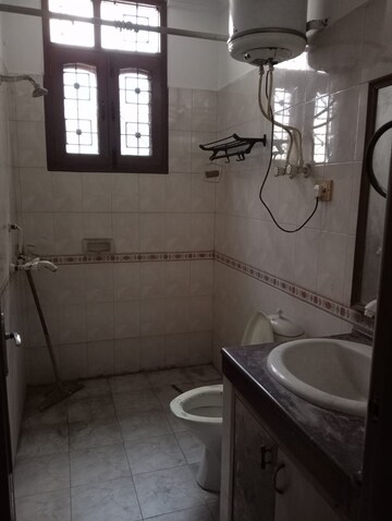 Bathroom in 4 BHK Builder Floor at Sector 34 – for Rent