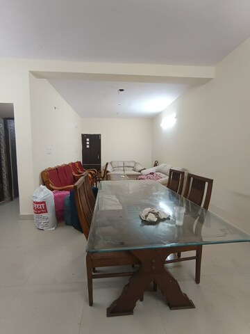 2.5 BHK Apartment For Rent in Paschim Vihar