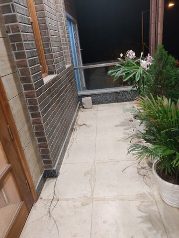 Balcony in 3 BHK Builder Floor at Sector 85 – for Rent