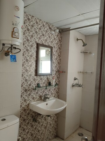 Bathroom in 2.5 BHK Apartment at Saviour Park, Mohan Nagar – for Rent