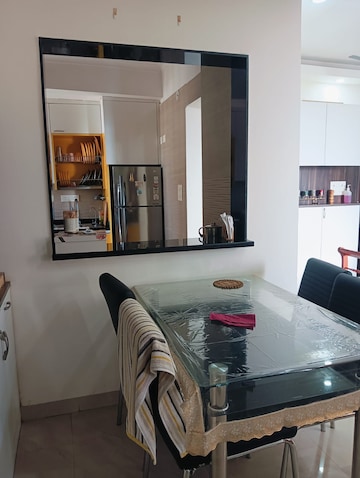 Living Room in 2 BHK Apartment at Sector 47 – for Rent