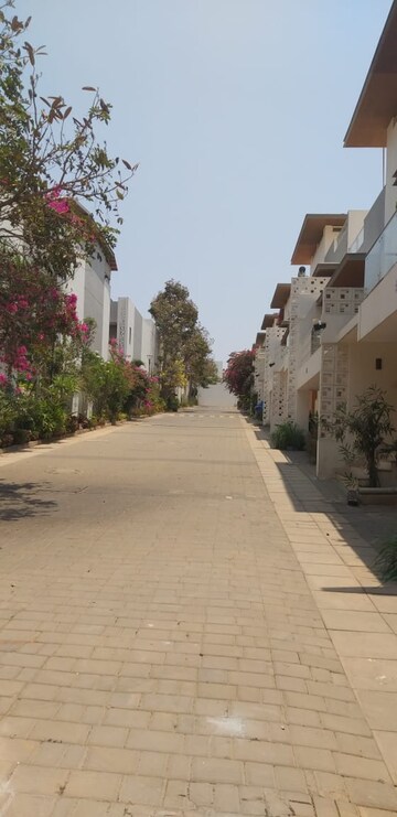 3 BHK Villa – Exterior View View at Mantri Courtyard, Kanakapura Road - for Sale