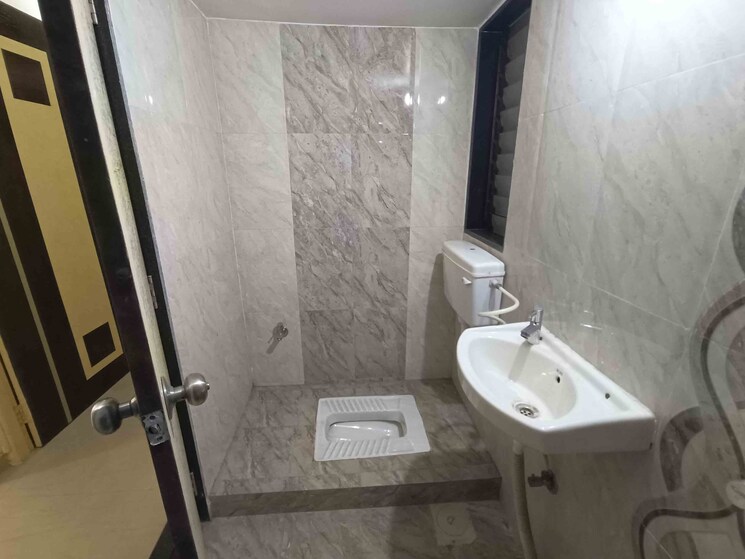 Bathroom, saidhara-sai-raj 2 Bedroom 650 Sq.Ft. Apartment In Virar West Palghar 8053733