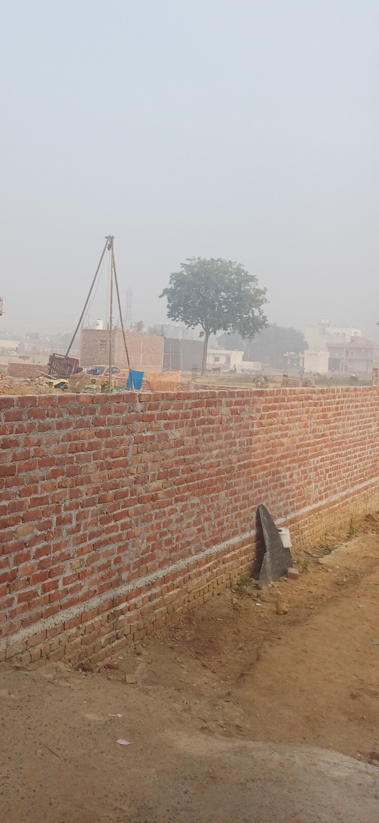 undefined, dheeraj nagar  94 Sq.Yd. Plot In Dheeraj Nagar Faridabad 8053721
