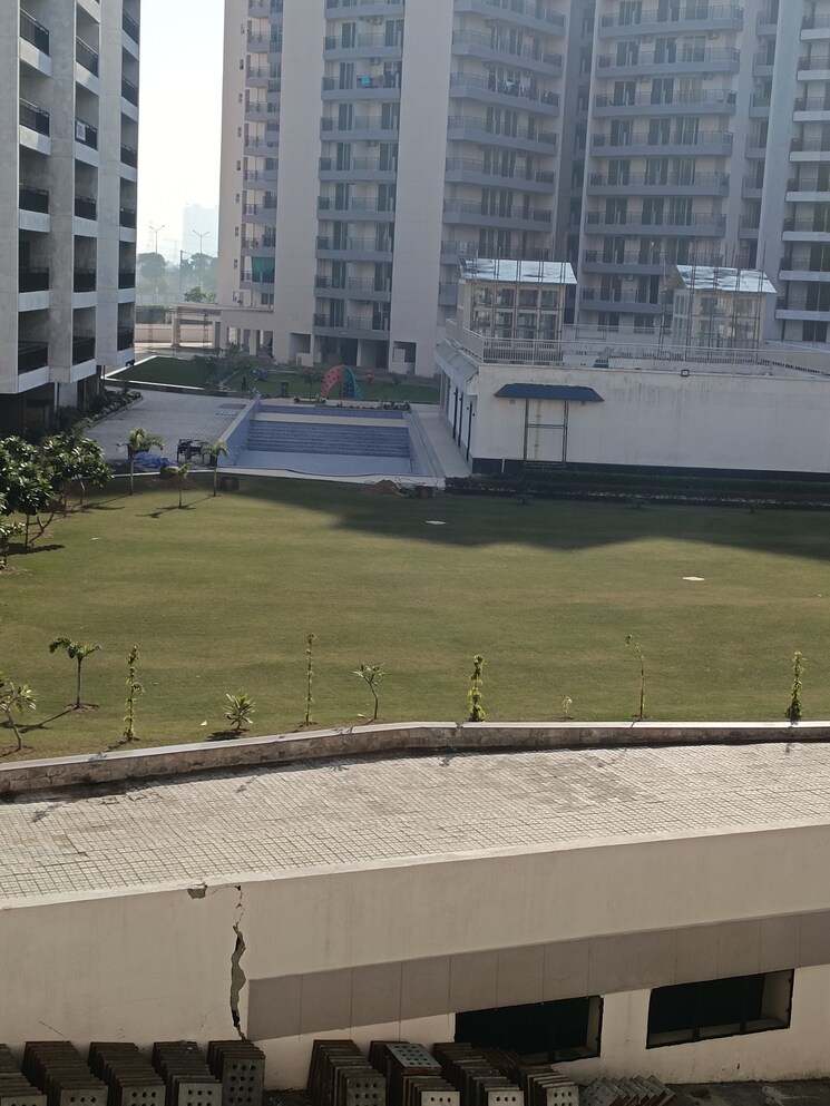 Balcony, lotus-elise 3.5 Bedroom 2075 Sq.Ft. Apartment In Sector 99 Gurgaon 8053778