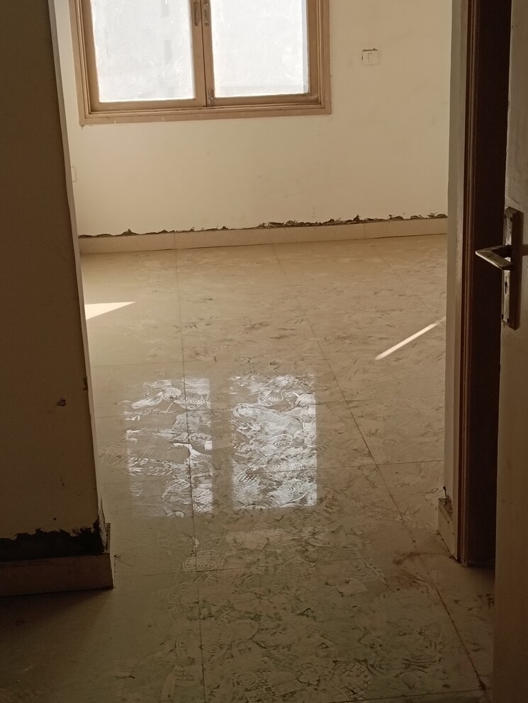 Room, lotus-elise 3.5 Bedroom 2075 Sq.Ft. Apartment In Sector 99 Gurgaon 8053778