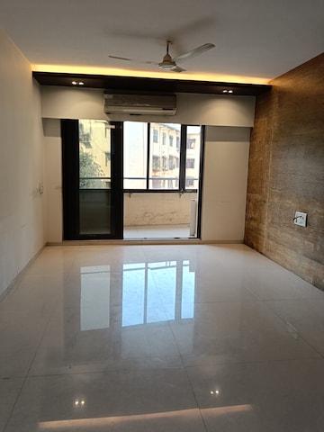 Living Room in 3 BHK Apartment at Lokhandwala Harmony, Worli – for Rent