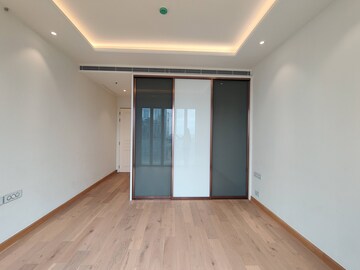 Room in 1 BHK Apartment at Bhartiya Leela Residences, Thanisandra Main Road – for Rent