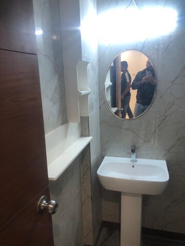 Bathroom in 2 BHK Builder Floor at RPS Palm Drive, Sector 88 – for Rent