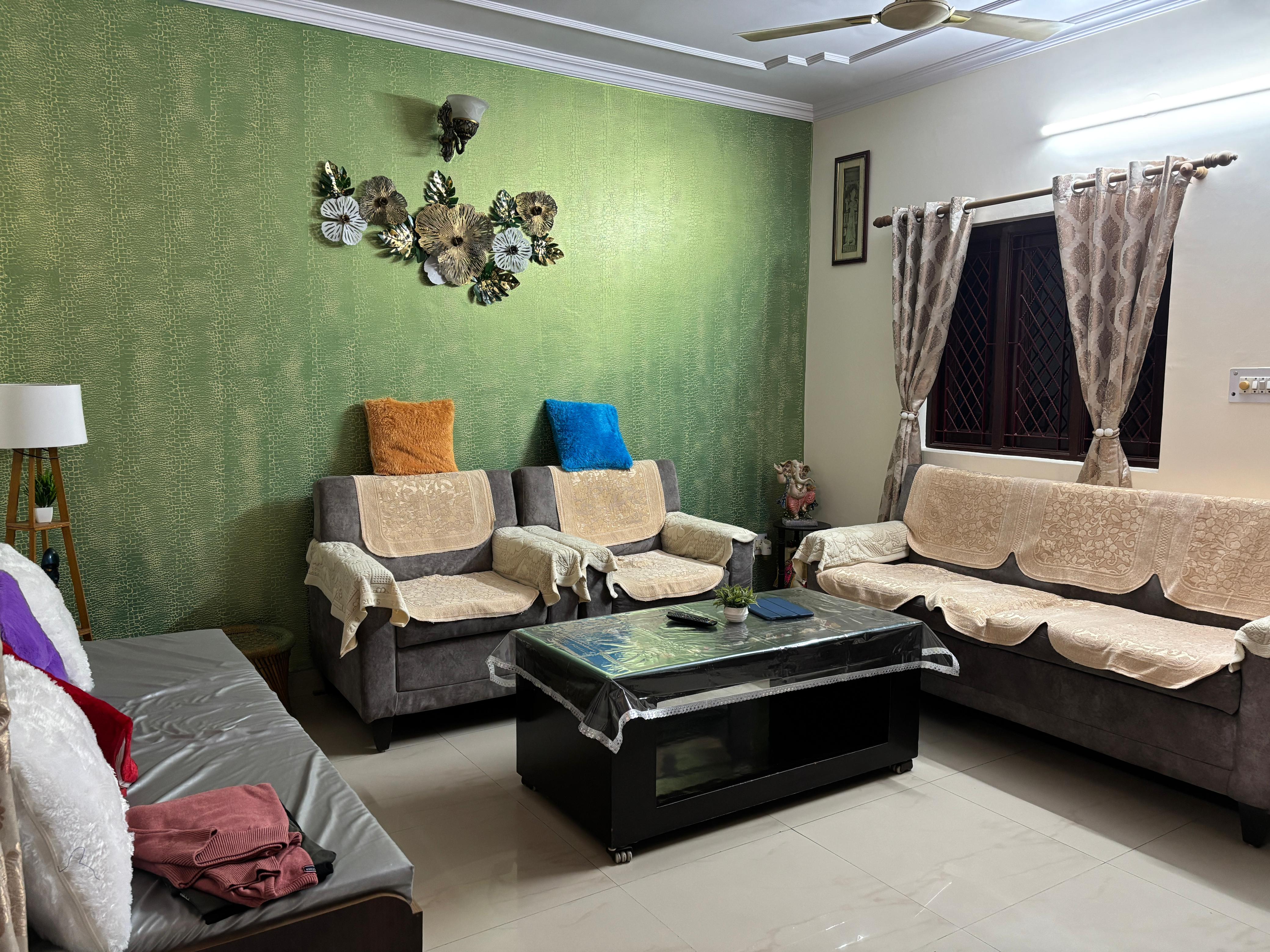 6 BHK Independent House For Sale in Sector 12