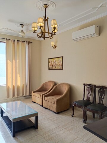 Living Room in 2 BHK Independent House at Ansal Plaza Sector-23, Sector 23 – for Rent