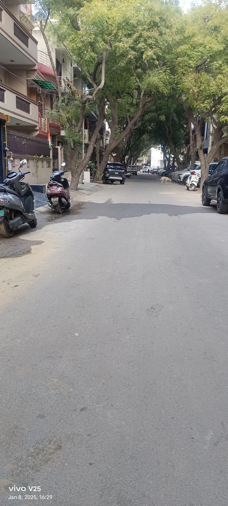 Exterior View, ramprastha-society  200 Sq.Yd. Plot In Ramprastha Greens Ghaziabad 8053932