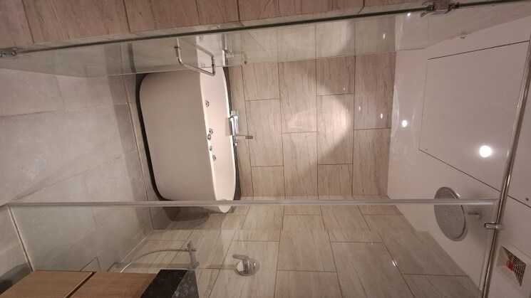 Bathroom, rustomjee-crown 4 Bedroom 2500 Sq.Ft. Apartment In Prabhadevi Mumbai 8053940