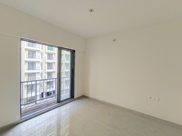 Room in 2 BHK Apartment at Ekta Brooklyn Park, Virar West – for Sale