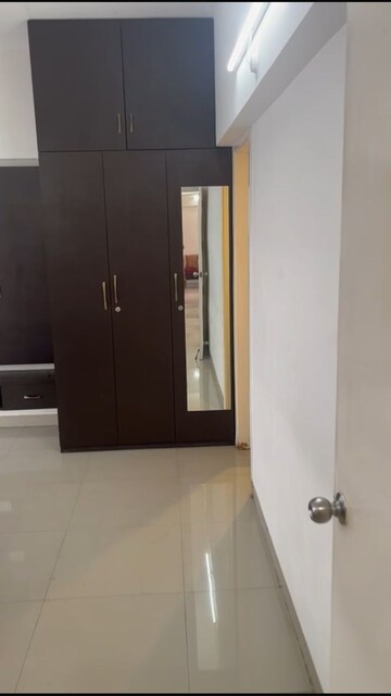Room in 2 BHK Apartment at Godrej Horizon, Mohammadwadi – for Rent