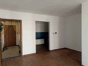 Room in 2 BHK Apartment at Unique K City, Keshav Nagar – for Rent