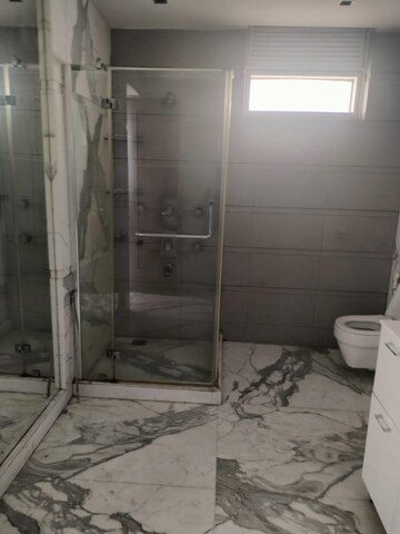 Bathroom in 5 BHK Apartment at Salcon The Verandas, Sector 54 – for Rent