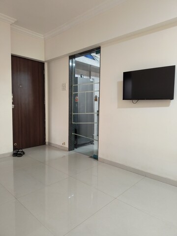 Room in 1 BHK Apartment at Goregaon West – for Sale