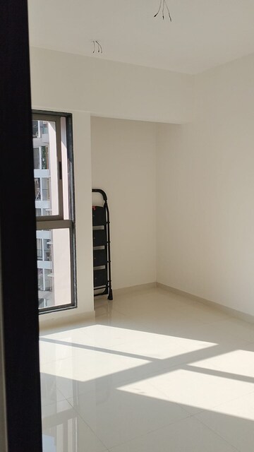 Room in 2 BHK Apartment at Runwal Eirene, Balkum Pada – for Sale