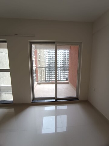 Room in 2 BHK Apartment at Pride Purple Park Connect, Hinjewadi – for Rent