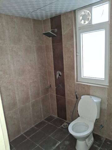 Bathroom in 3 BHK Apartment at ILD Grand, Sector 37c – for Rent