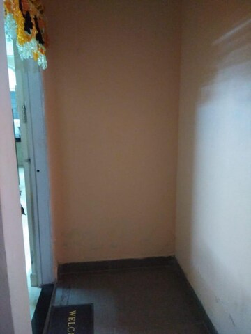 Room in 1 BHK Apartment at Guruwar Peth – for Sale