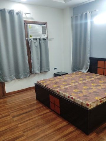 Bedroom in 2 BHK Builder Floor at Ansal Sushant Lok I, Sector 43 – for Rent