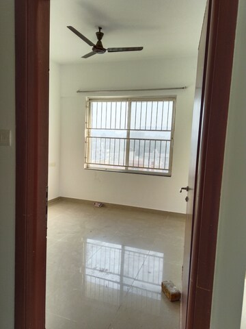 Room in 1 BHK Apartment at Kolte Patil Life Republic, Hinjewadi – for Rent