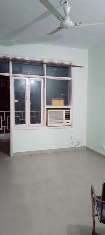 Bathroom in 2 BHK Apartment at SRS Royal Hills, Sector 87 – for Rent