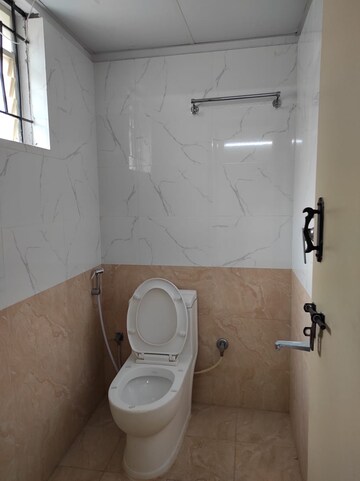 Bathroom in 2 BHK Apartment at Mahadevpura – for Rent