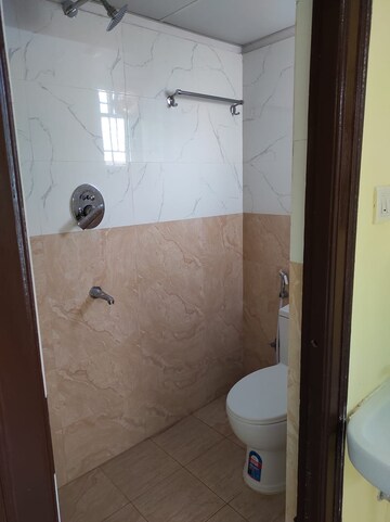 Bathroom in 2 BHK Apartment at Mahadevpura – for Rent