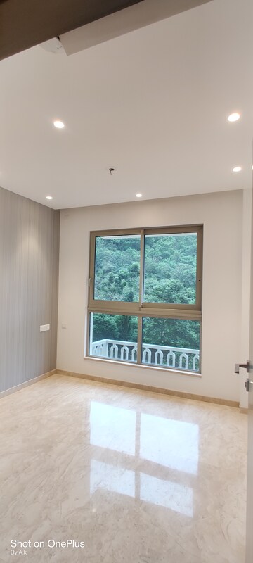 Room in 2 BHK Apartment at Powai – for Rent