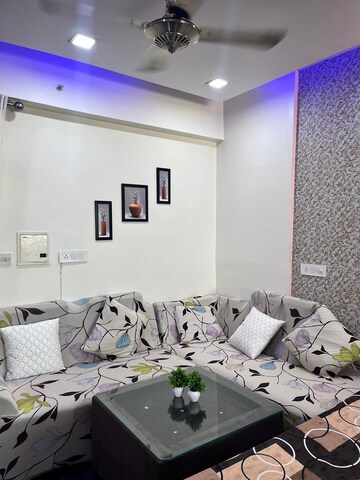 Living Room in 1 RK Apartment at Moti Nagar – for Rent
