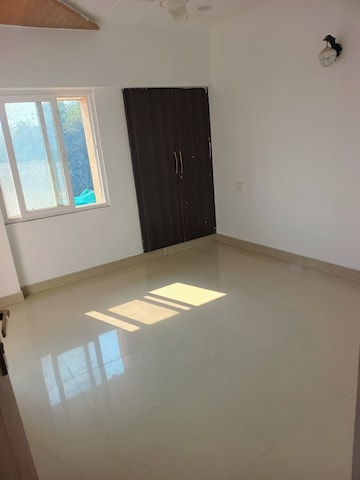 2.5 BHK Apartment For Sale in Earthcon Casa Grande II, Chi V Greater Noida