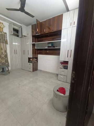 Bathroom in 4 BHK Builder Floor at Sector 43 – for Rent
