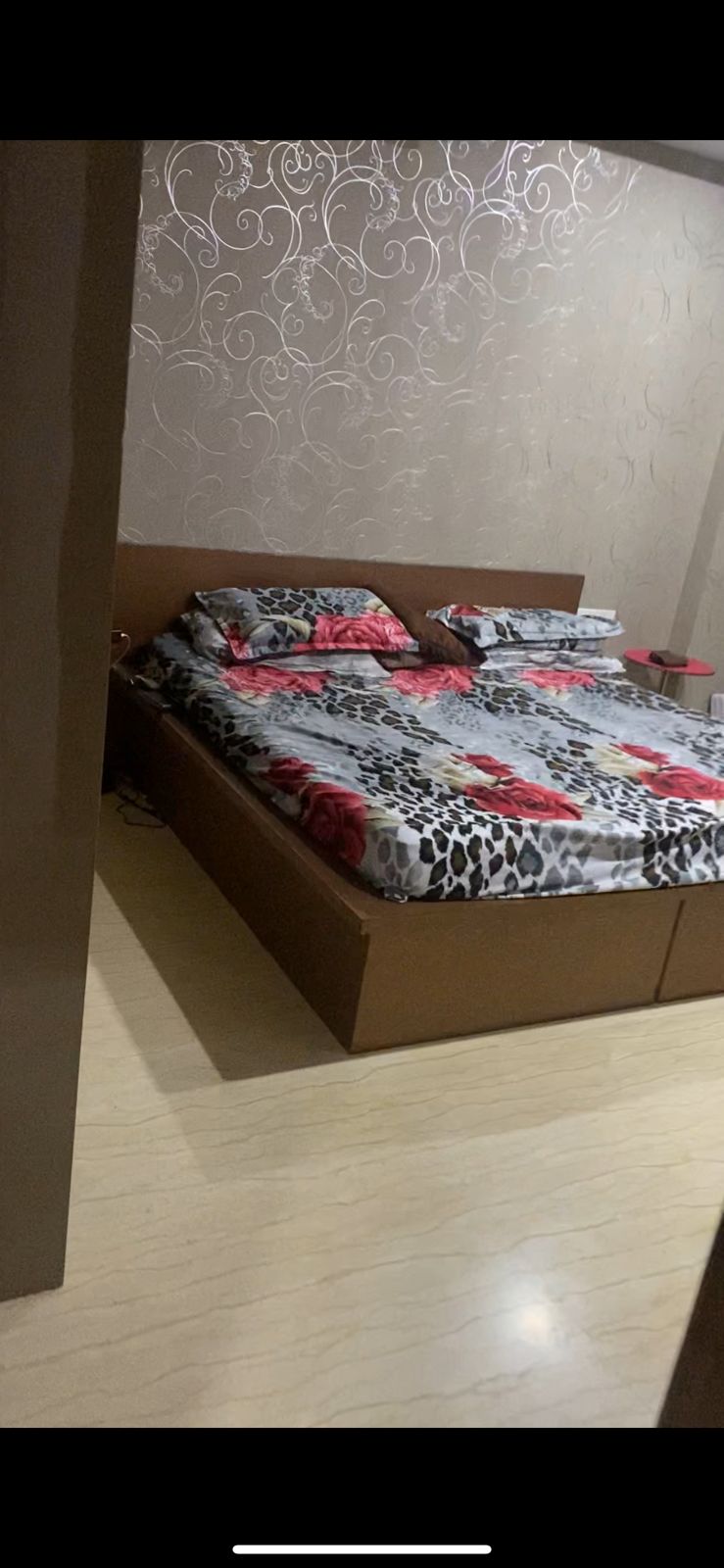 4 BHK + Servant Room Builder Floor For Sale in Unitech South City 1