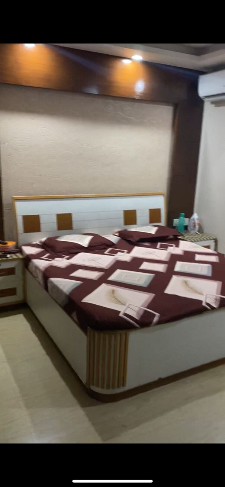 Master Bedroom, unitech-south-city-1 4 Bedroom 360 Sq.Yd. Builder Floor In South City 1 Gurgaon 8054500